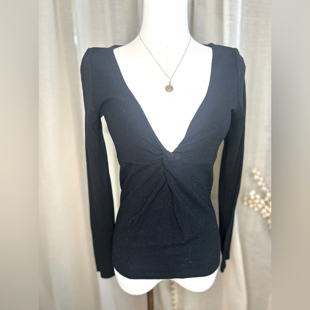 Babaton black deep V long sleeve light sweater small